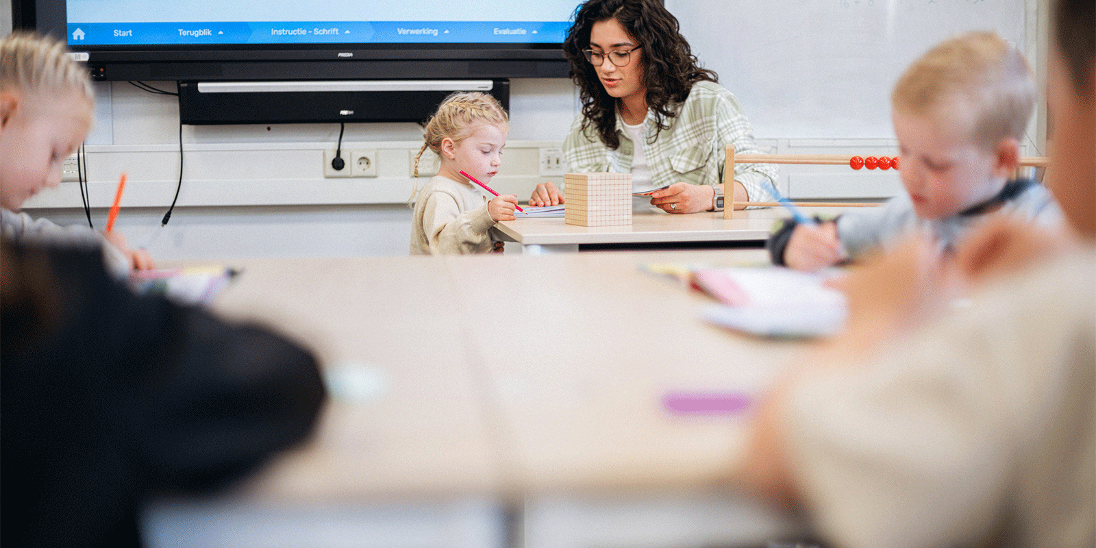 Juf basisonderwijs voor de klas